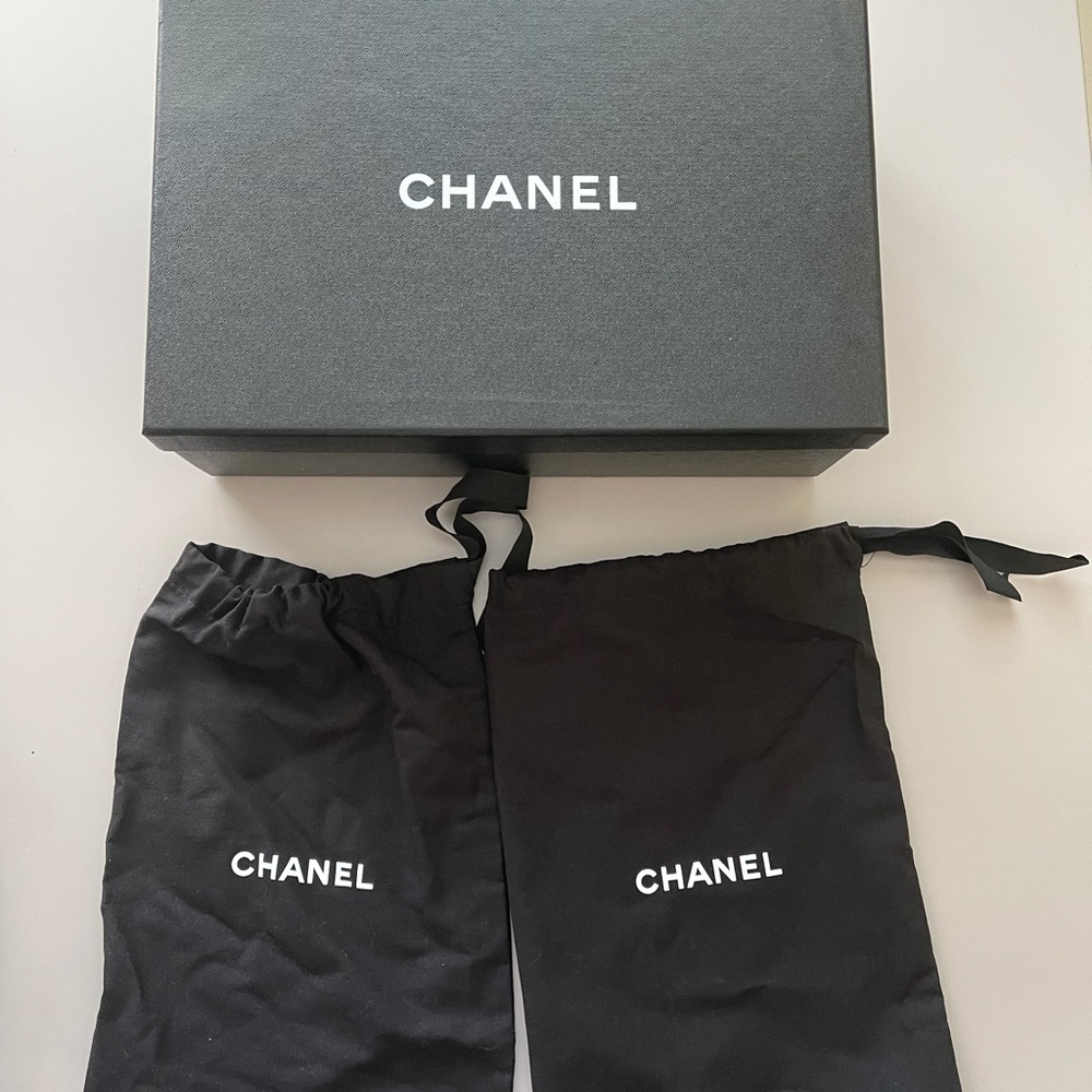 CHANEL Sandals CC Logo Size 39 - Picture 5 of 6